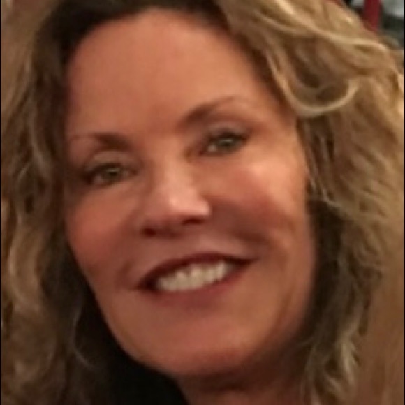 Meet your Posher, Dana - Picture 1 of 1